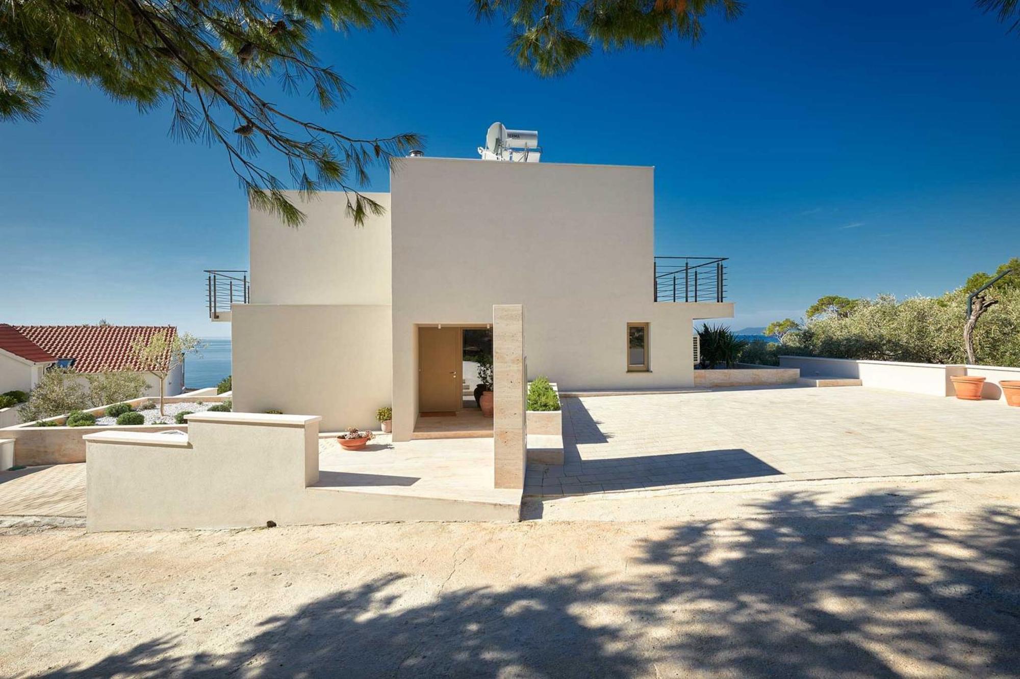 Dazzling Hvar Villa Villa Licita 4 Bedrooms Spacious Sunterrace Fitted With Sunbeds And Parasols Private Outdoor Swimming Pool Shaded, สเวตา เนเดลยา ภายนอก รูปภาพ
