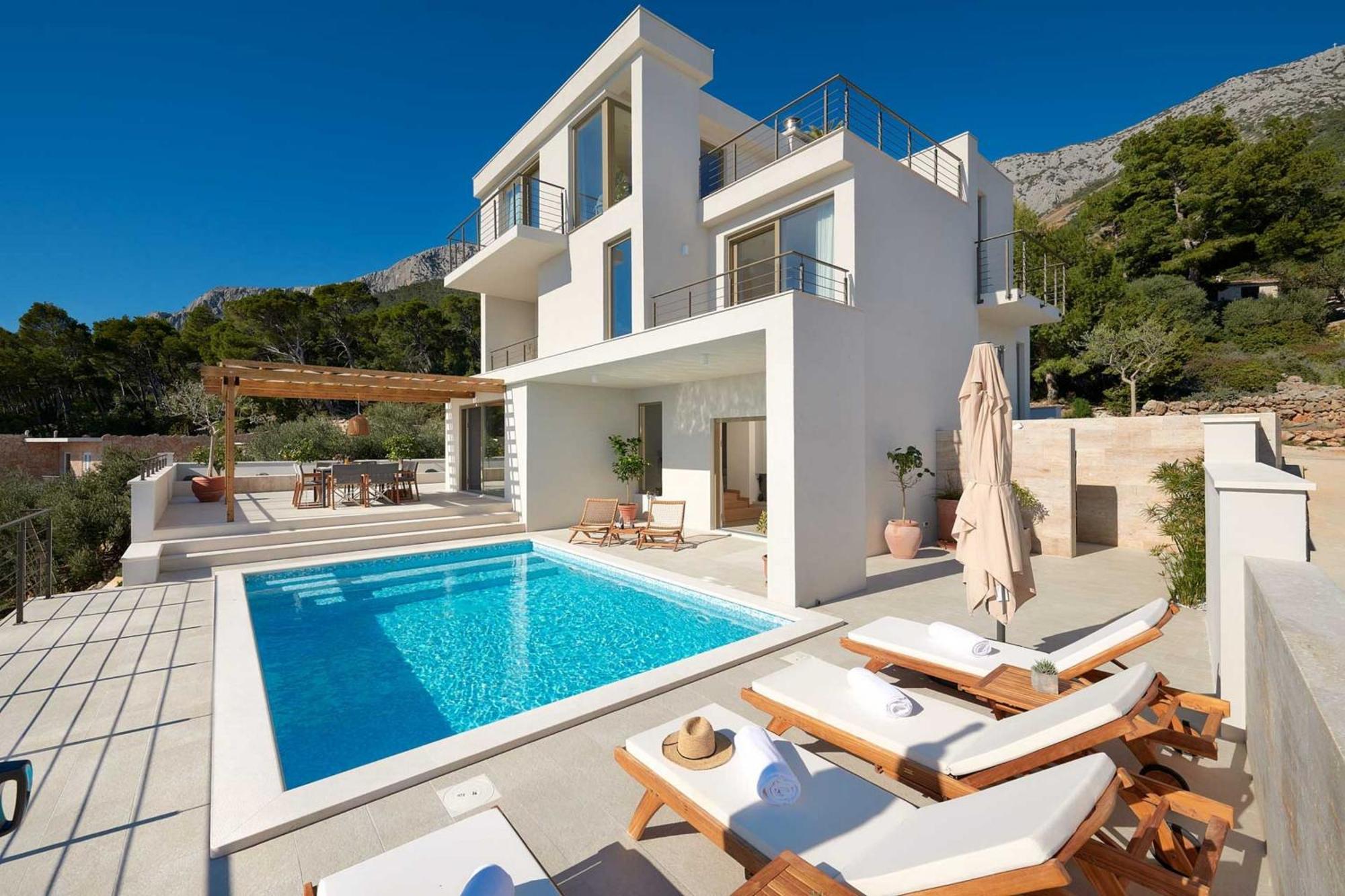 Dazzling Hvar Villa Villa Licita 4 Bedrooms Spacious Sunterrace Fitted With Sunbeds And Parasols Private Outdoor Swimming Pool Shaded, สเวตา เนเดลยา ภายนอก รูปภาพ