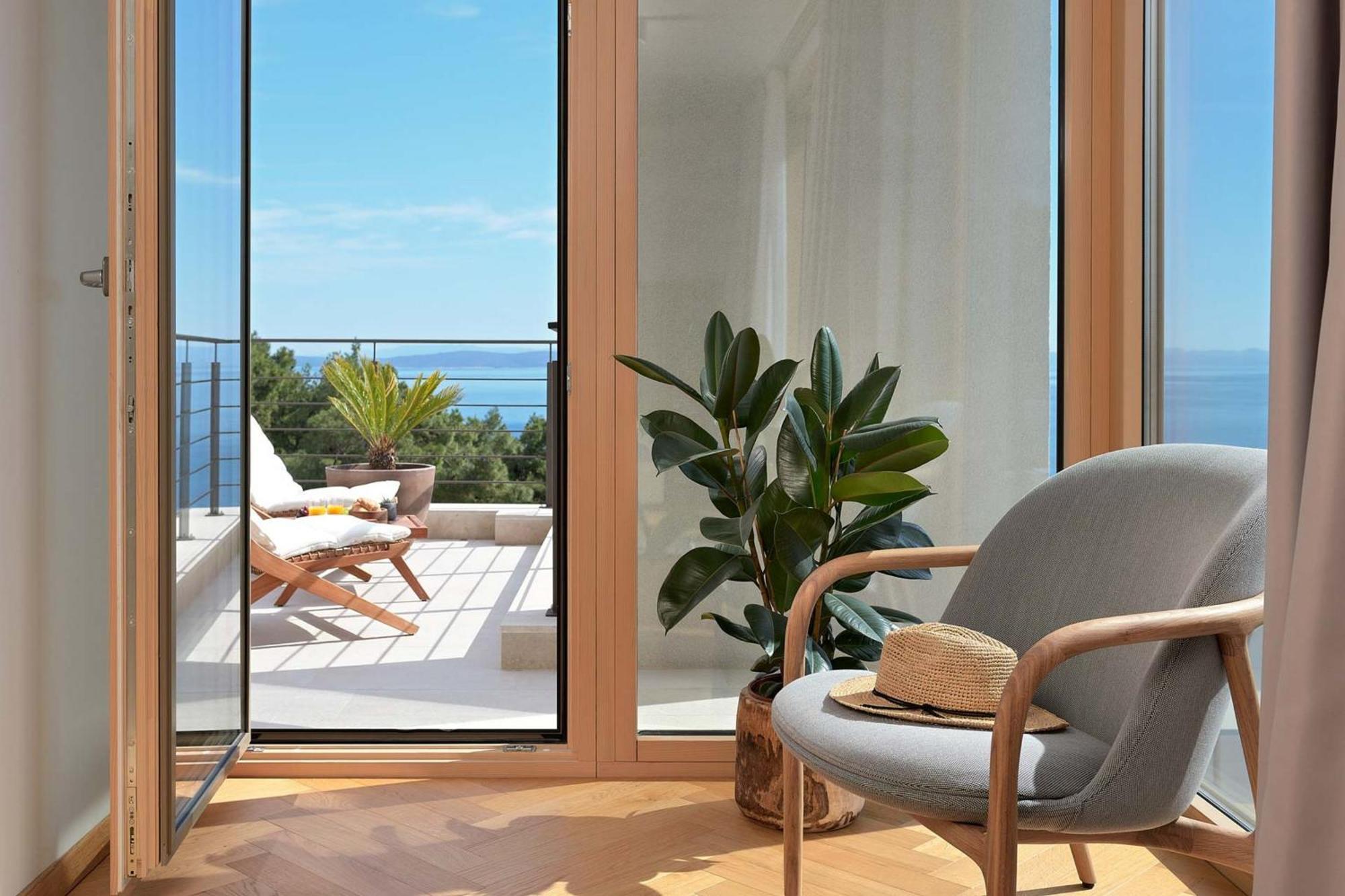 Dazzling Hvar Villa Villa Licita 4 Bedrooms Spacious Sunterrace Fitted With Sunbeds And Parasols Private Outdoor Swimming Pool Shaded, สเวตา เนเดลยา ภายนอก รูปภาพ
