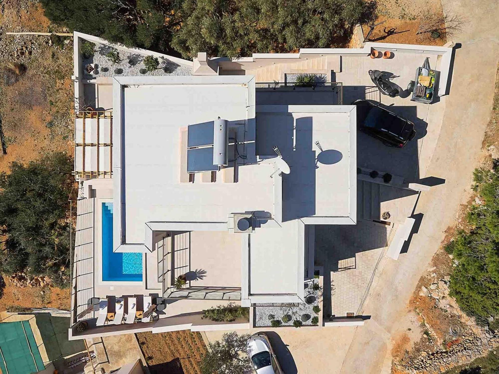 Dazzling Hvar Villa Villa Licita 4 Bedrooms Spacious Sunterrace Fitted With Sunbeds And Parasols Private Outdoor Swimming Pool Shaded, สเวตา เนเดลยา ภายนอก รูปภาพ